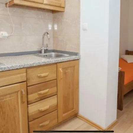 Buljubasic Aparthotel *